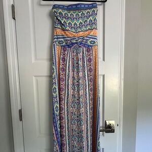 Hale Bob strapless/sleeveless dress size S. Never worn!
